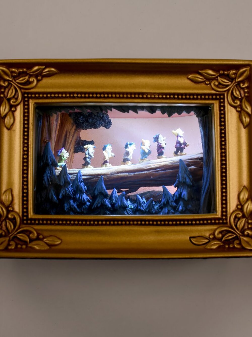 Disney Olszewski Gallery of Light Snow White Seven Dwarfs Going Home - Picture 2 of 10